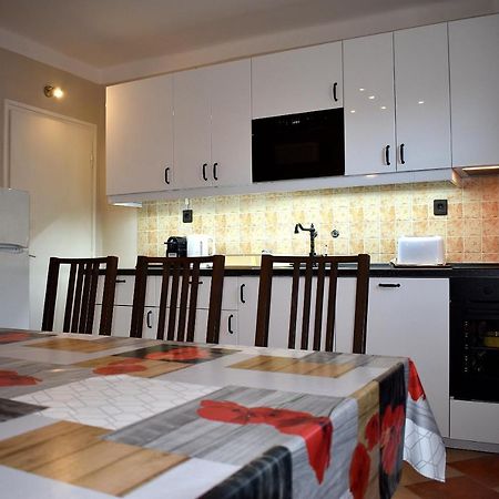 Tanay Vendeghaz Villa Balatonfured Bagian luar foto